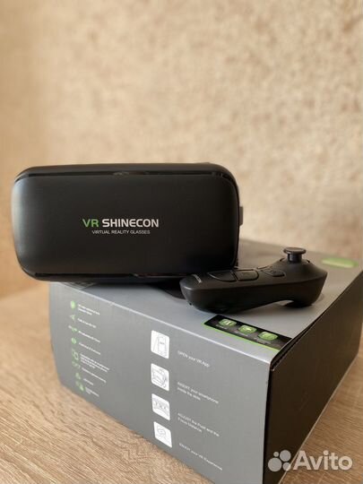 Очки виртуальной реальности с пультом