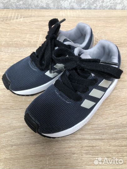 Кроссовки adidas детские 23
