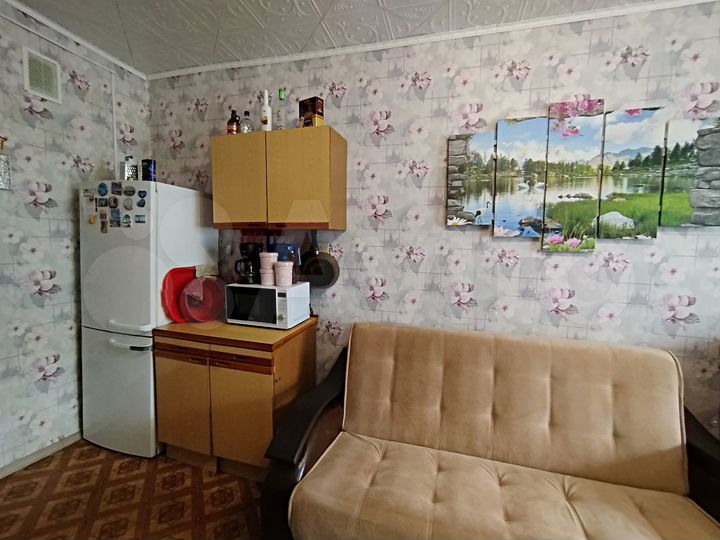 Комната 18,6 м² в 9-к., 2/5 эт.