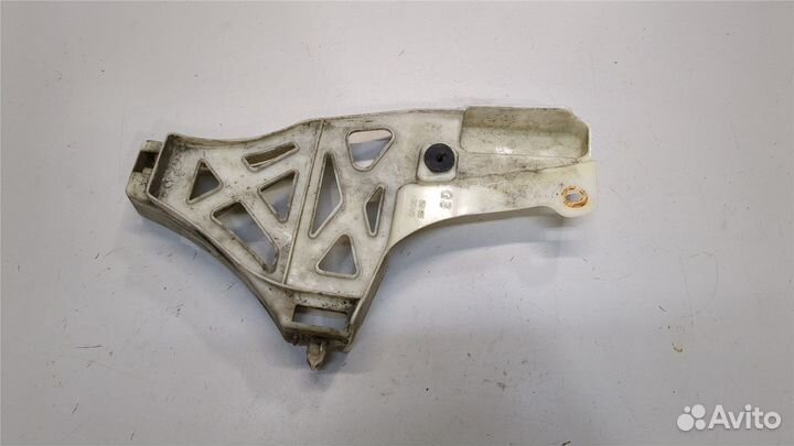 Кронштейн бампера Lexus GS, 2013