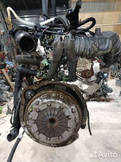 Двигатель M9R780 Opel Vivaro 2.0 diesel