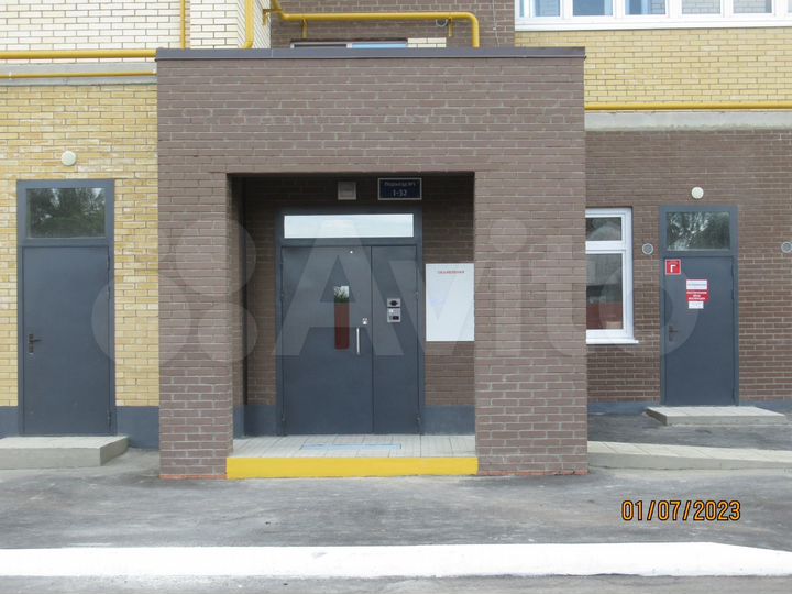 3-к. квартира, 92,5 м², 2/8 эт.