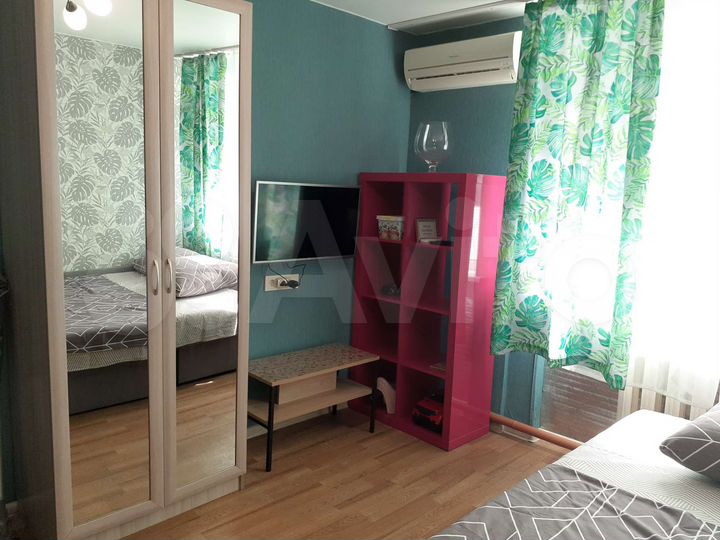 2-к. квартира, 35 м², 1/3 эт.