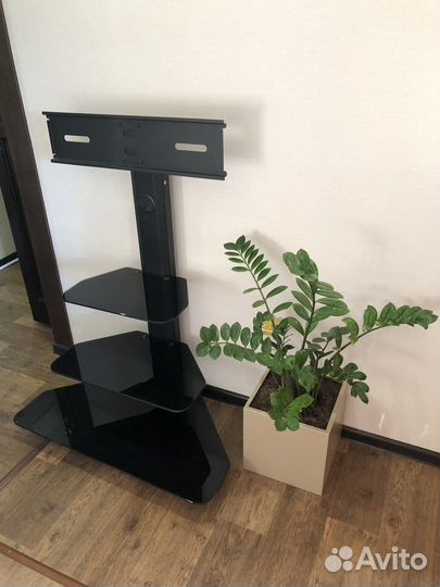 Стойка для телевизора