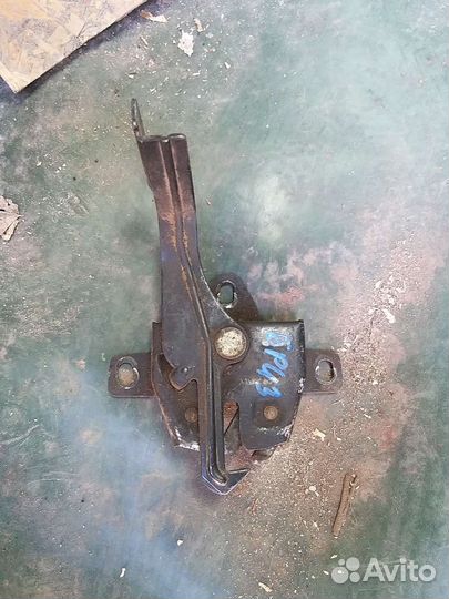 Замок капота лифан бриз