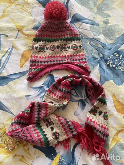 Комплекты шапка с шарфом м перчатками, манишки