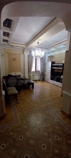 3-к. квартира, 85 м², 2/4 эт.