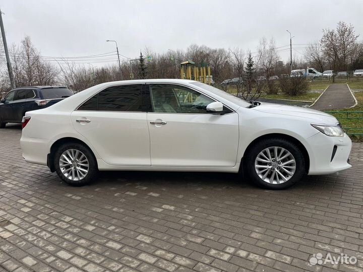 Toyota Camry 2.5 AT, 2015, 217 000 км