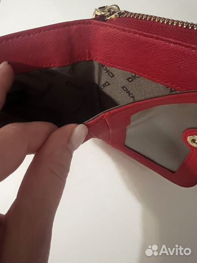 Кошелек dkny