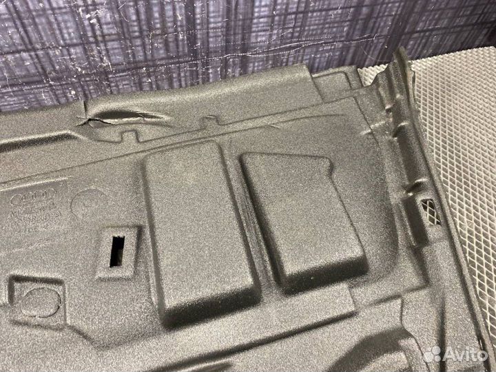 Шумоизоляция передняя левая Audi Allroad C5 ARE