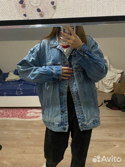 Джинсовая куртка pull&bear