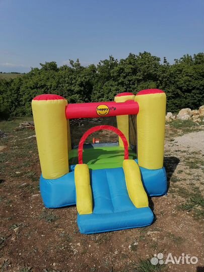 Батут с защитной сеткой