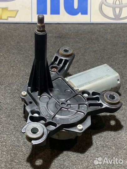 Мотор дворников задний Opel Insignia лифтбек