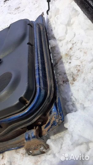 Передняя дверь на Заз Lanos