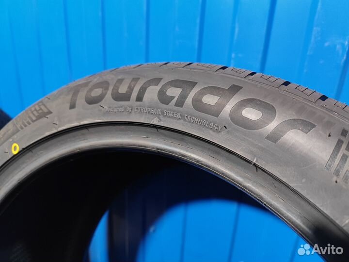 Tourador Winter Pro TSU1 275/40 R20 и 315/35 R20