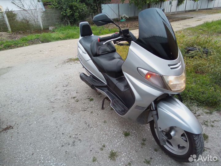 Максискутер Скайвей 400