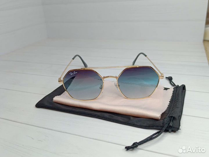 Солнцезащитные очки новые