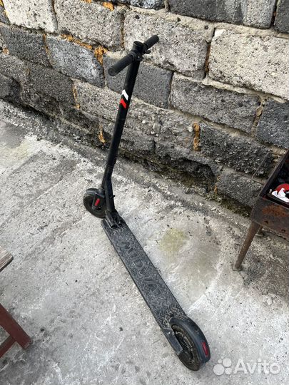 Электросамокат midway 0809 pro