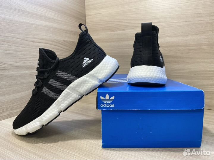 Кроссовки Adidas летние мужские новые