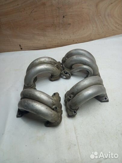 Коллектор впускной Pontiac Firebird 305