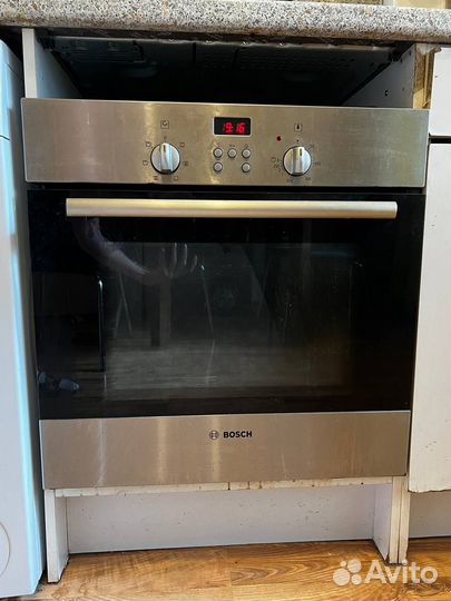Духовой шкаф встроенный Bosch