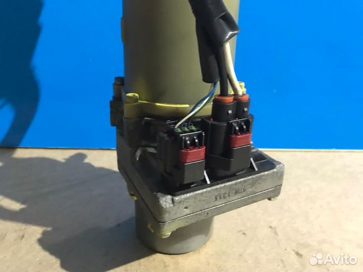 Гидроусилитель Mazda Axela blefw LF