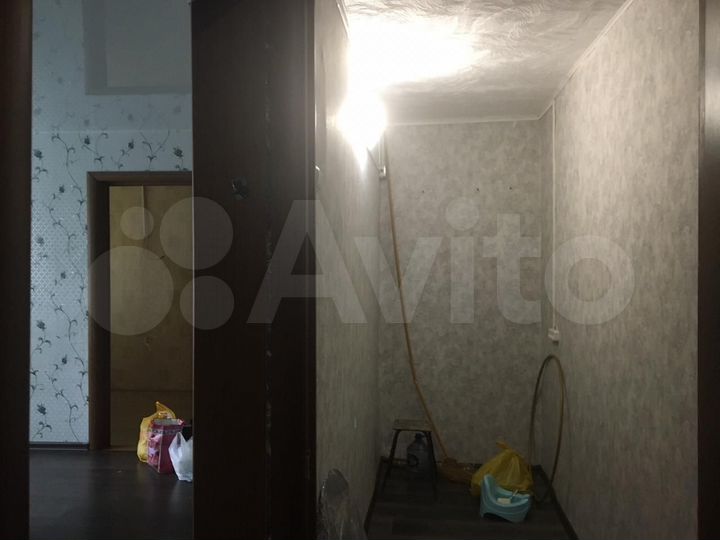 2-к. квартира, 42 м², 1/5 эт.