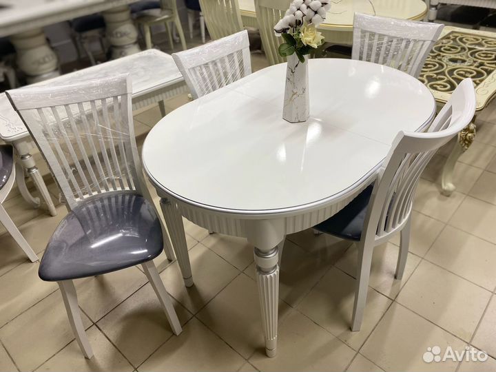 Кухонный стол раскладной белый