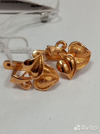 Золотые серьги