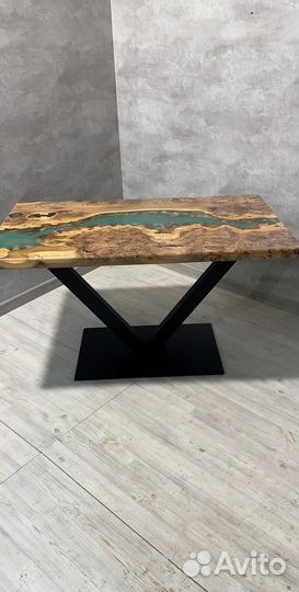 Стол из Эпоксидки и слэба с завода