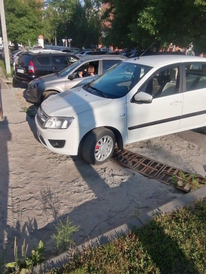 ВАЗ (LADA) Granta: фото владельца