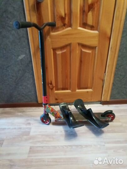 Самокат снегокат с лыжами трюковой