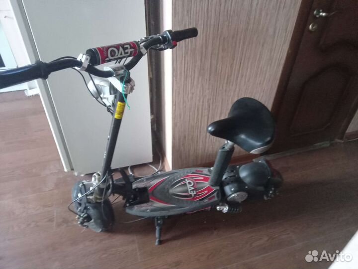 Самокат взрослый электрический бу