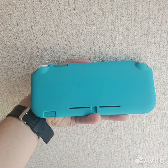 Nintendo Switch lite с играми