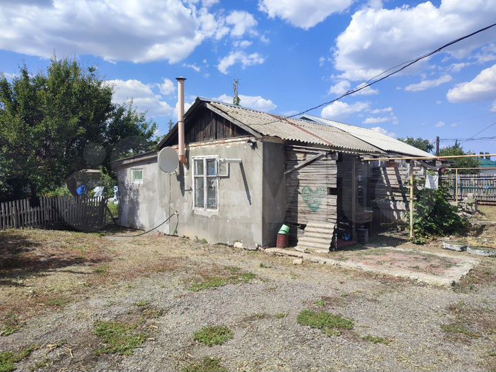 Дом 26 м² на участке 6 сот.