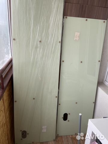 Стеклянный фартук на кухню