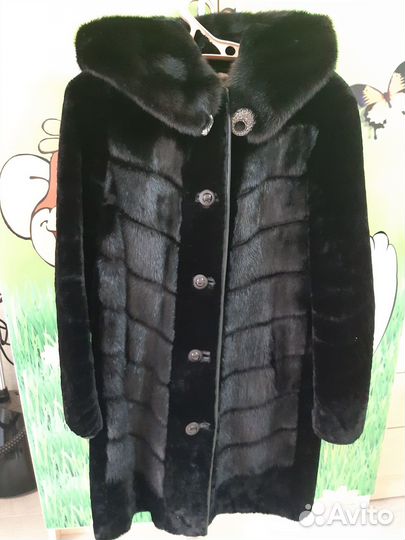 Шуба мутоновая с капюшоном 48/50
