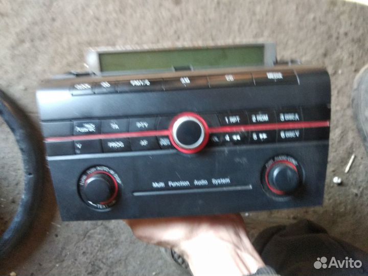 Штатная магнитола Мазда 3 бк 08г