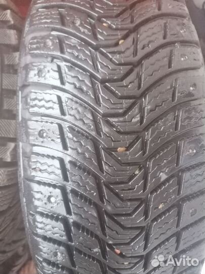 Michelin X-Ice North 3 195/60 R15