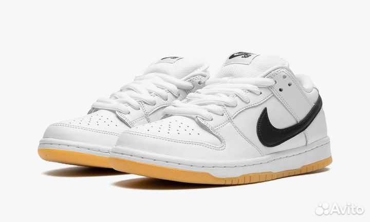 Dunk low sb white