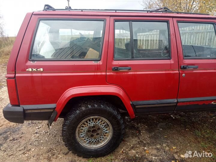 Jeep Cherokee 4.0 AT, 1988, 200 000 км