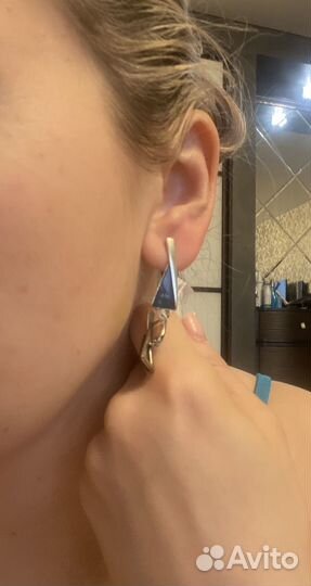 Серьги с черной эмалью