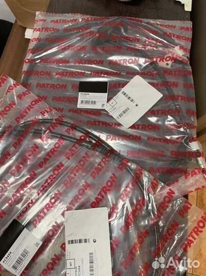 Трос стояночного тормоза, трос ручника Opel Astra