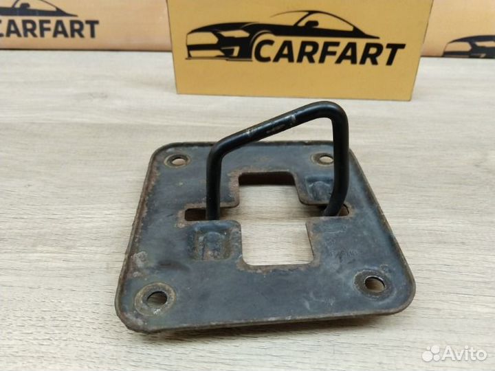 Петля замка капота Ford Fusion CBK fxja 1.4L