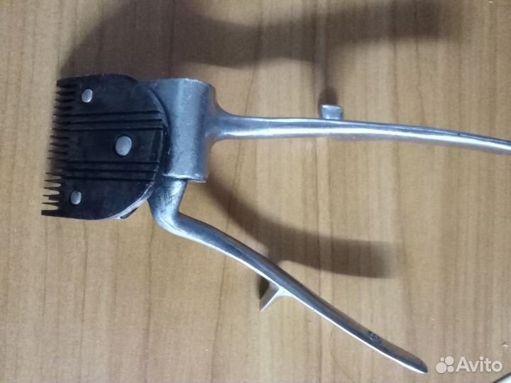 Электробритвы,машинка длястрижки волосСССР,телефон