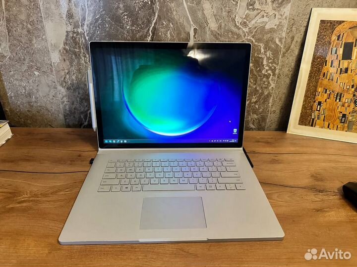 Microsoft Surface Book 2