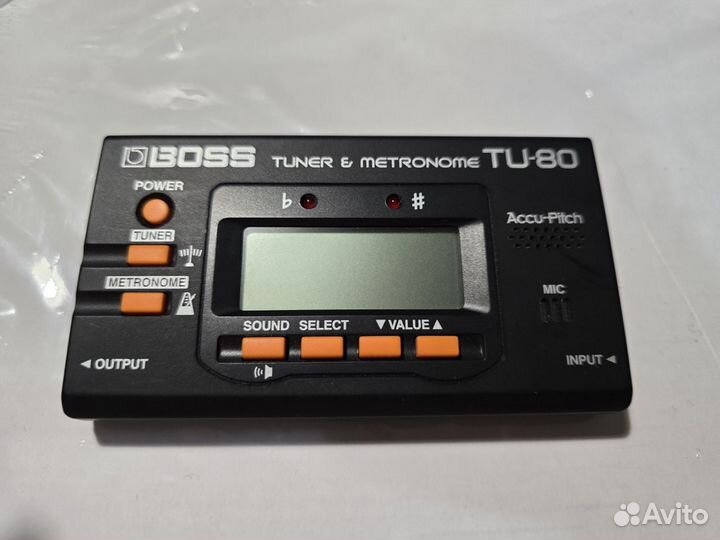 Тюнер и метроном Boss TU-80