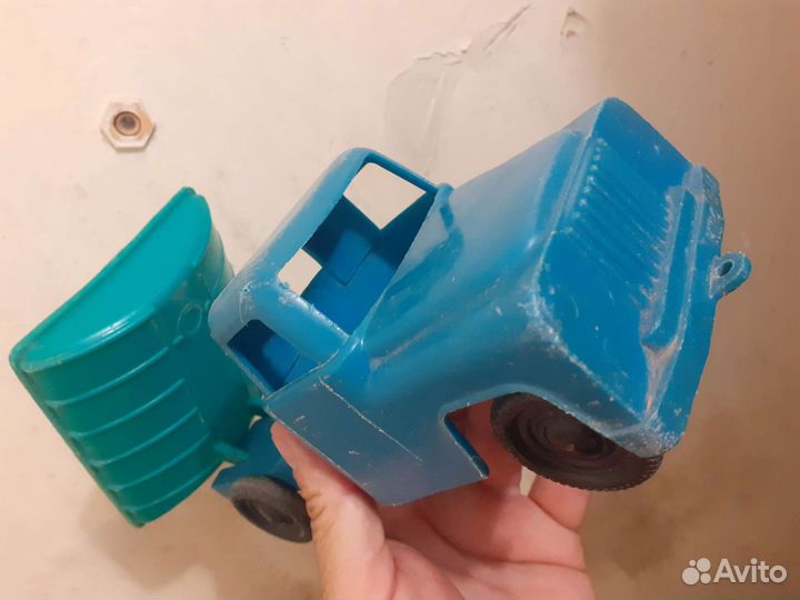 Игрушка,автомобиль газ52,ссср