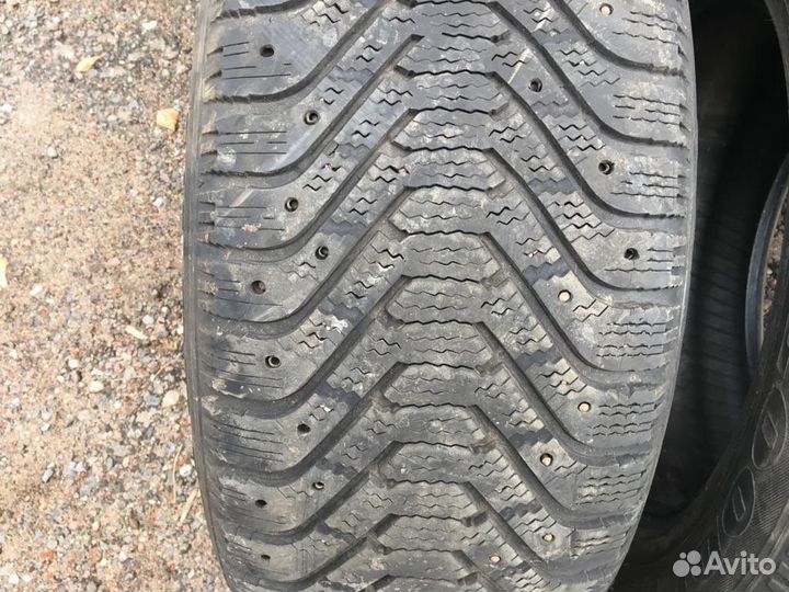 Goodyear UltraGrip 500 255/55 R18