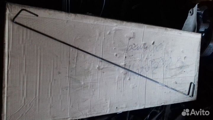 Торсион багажника Volvo S60 2000-2009